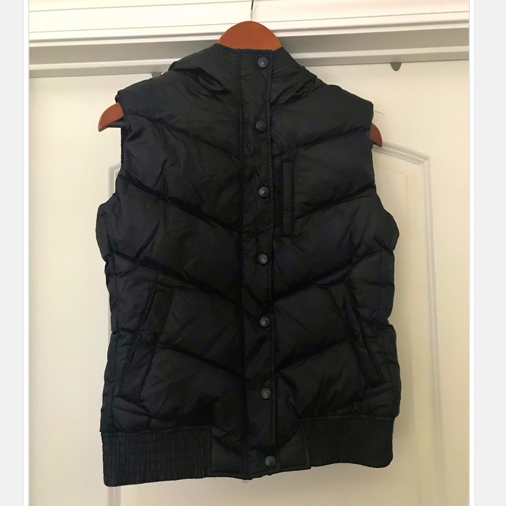 H&M Puffer Vest